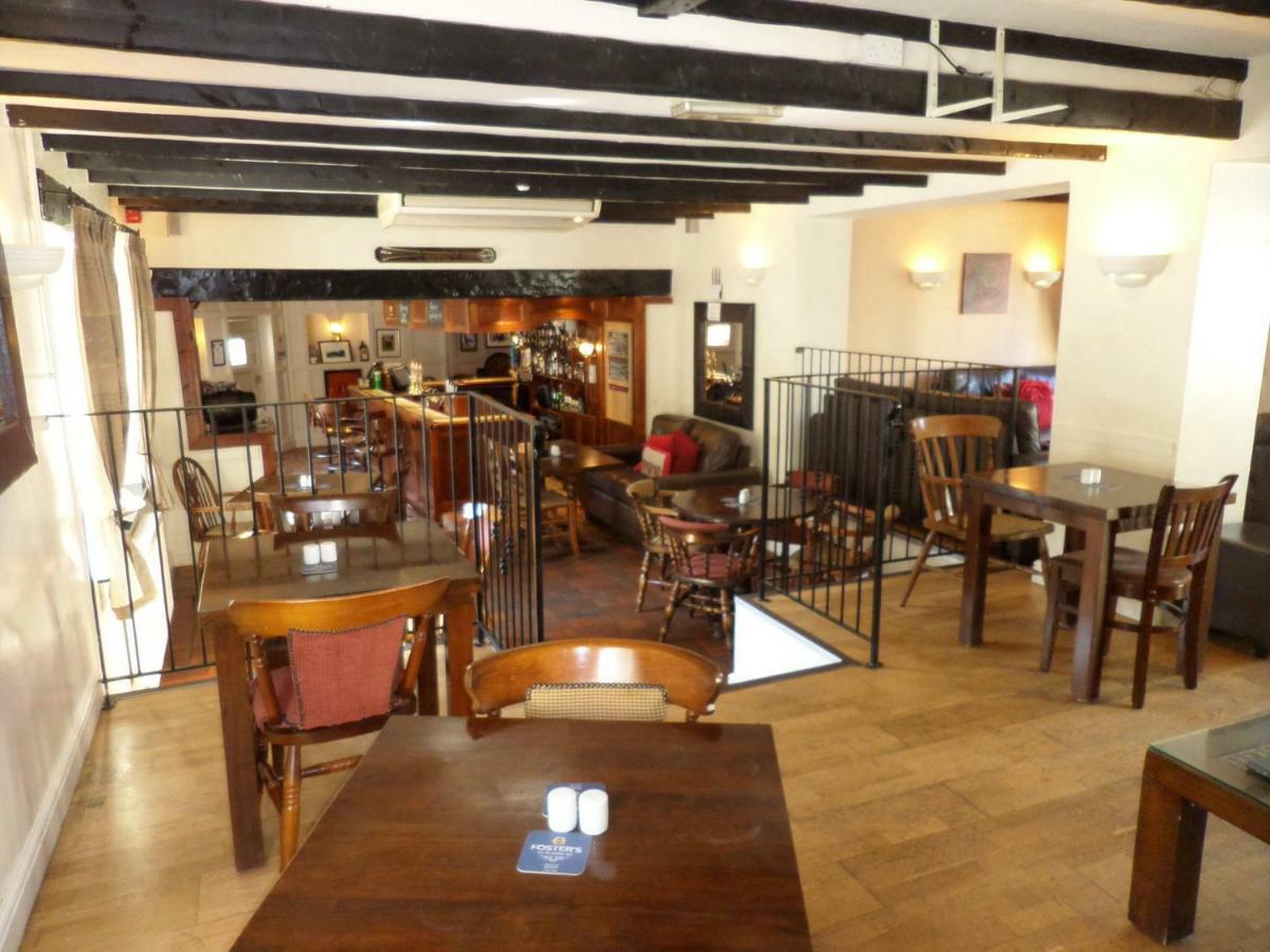 The Poachers Inn Piddletrenthide Екстер'єр фото